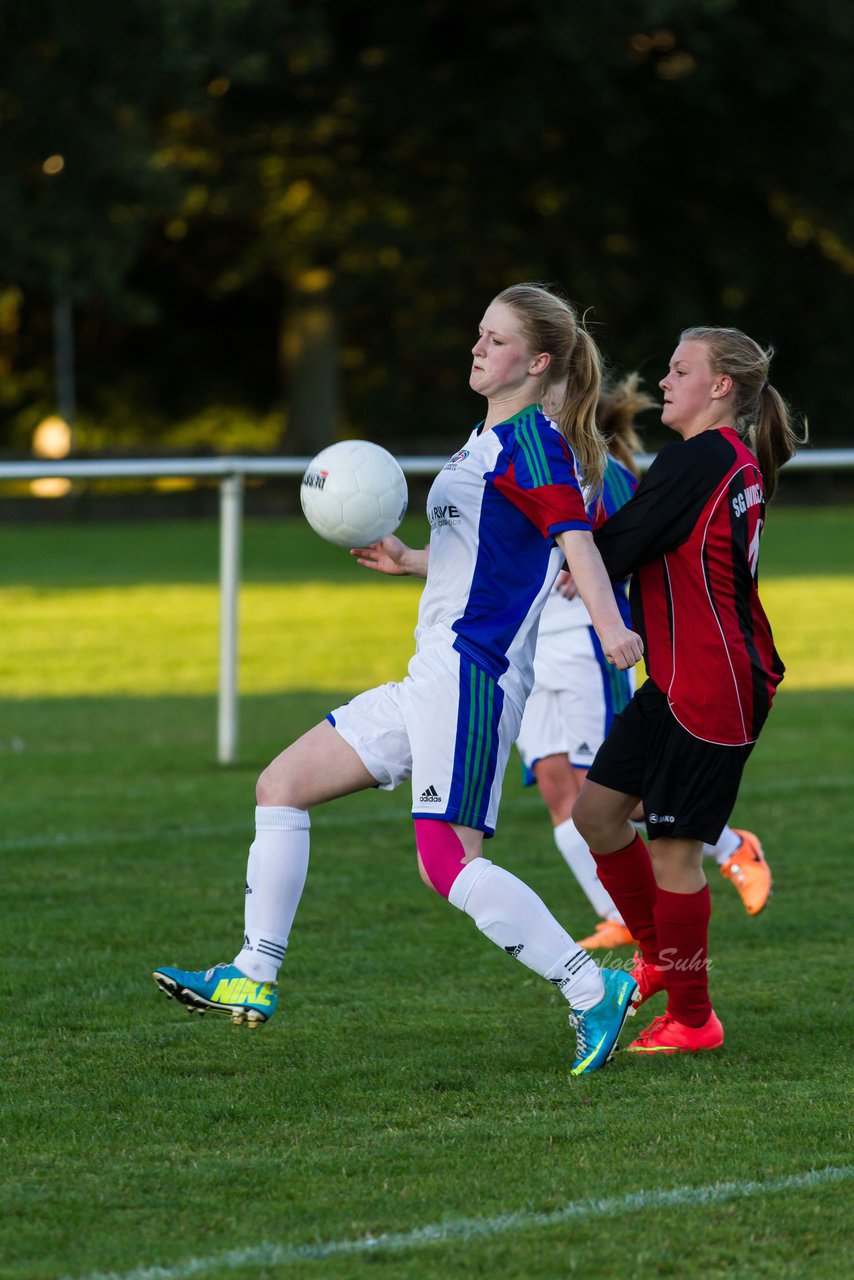 Bild 292 - B-Juniorinnen SG Wilstermarsch - SV Henstedt Ulzburg : Ergebnis: 5:1